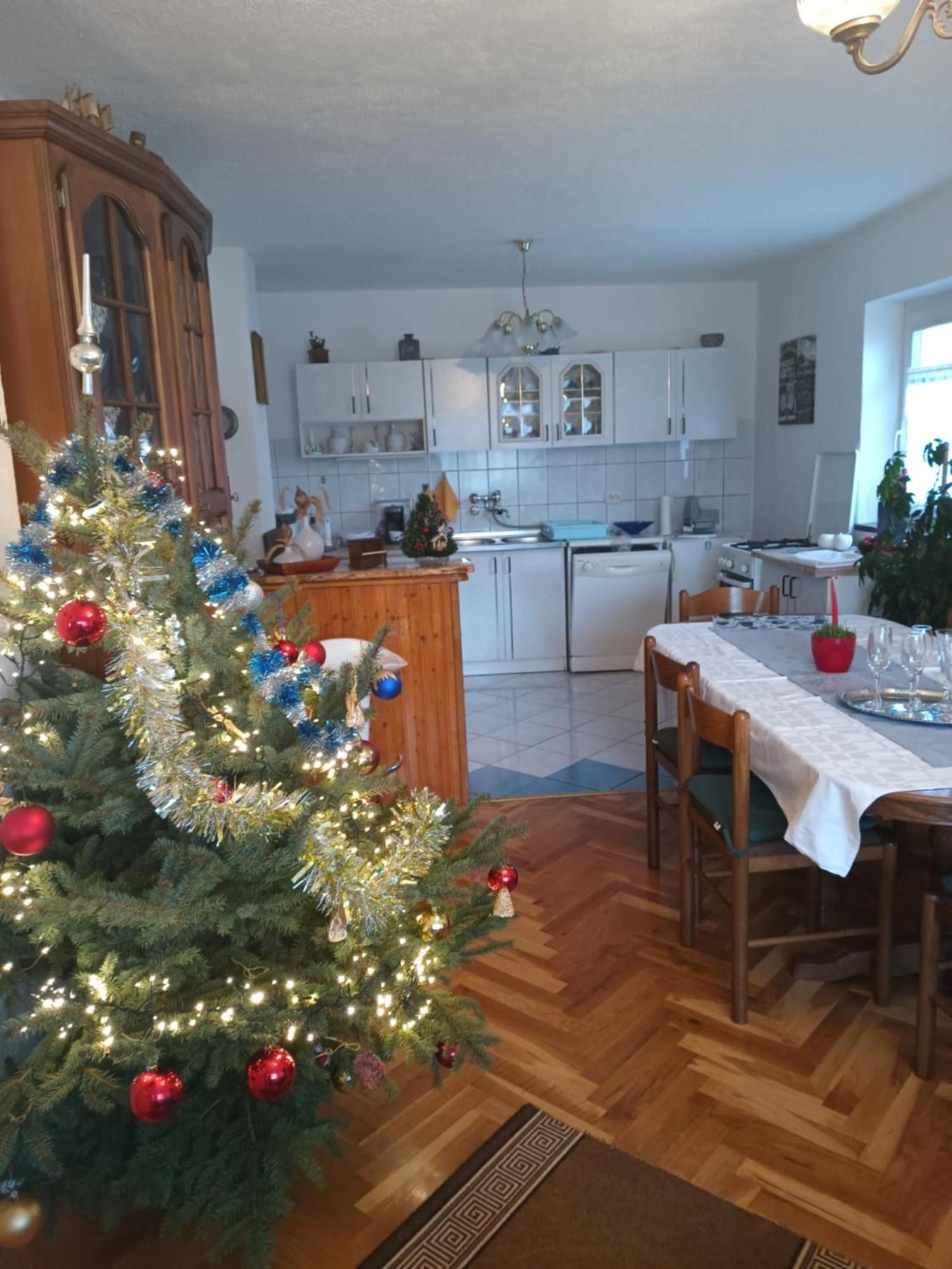 Apartman Pavelic Lovinac  Eksteriør bilde